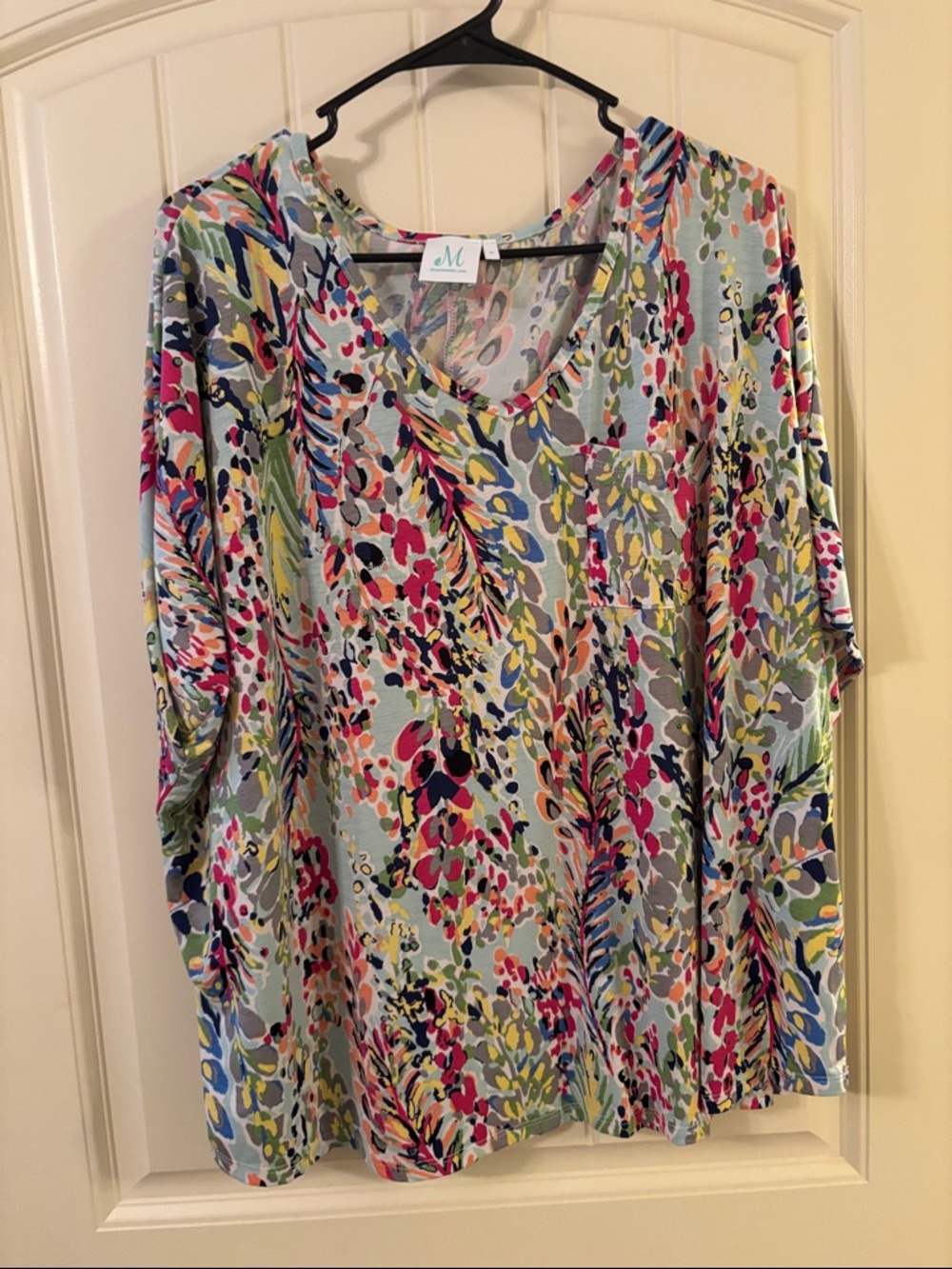 Plus Size Floral V-Neck Long Sleeve Top in Multi